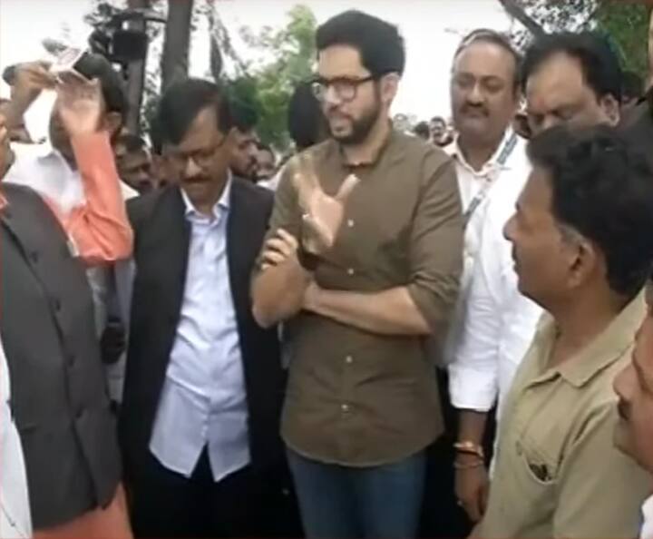 निवडणुकीच्या तोंडावर तरी मदत देतात हे नशीब. सरकार निवडणूक पाहूनच काम करतं.