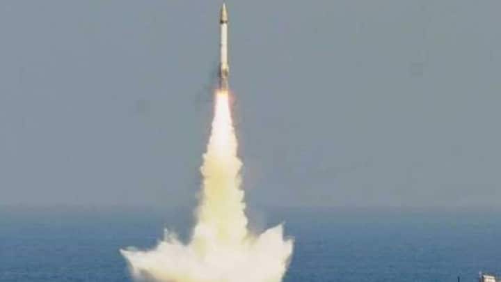 INS अरिघात में मिसाइल हैच की संख्या दोगुनी होने की बात कही जा रही है. इस संबंध में नौसेना के सूत्रों ने बताया, 'ज्यादा मिसाइलें ले जाने में सक्षम है और इसमें ज्यादा शक्तिशाली रिएक्टर भी होंगे.’