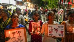 कोलकाता में 'ब्लैक आउट'! डॉक्टरों के प्रदर्शन को मिला जनता का समर्थन, मोमबत्ती जलाकर जताया विरोध