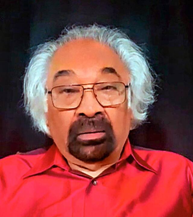 कांग्रेस के सत्ता में आने पर राहुल गांधी के प्रधानमंत्री पद के लिए उपयुक्त होने के कांग्रेस नेताओं के विचार से जुड़े सवाल पर सैम पित्रोदा ने कहा कि वह इस विचार से सहमत हैं, लेकिन अंतत: पार्टी को इस मुद्दे पर फैसला करना है.