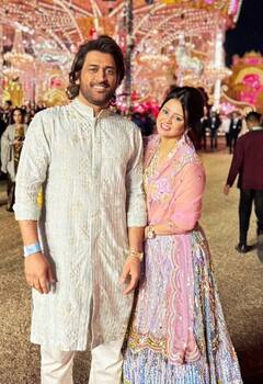 Sakshi Dhoni: ਧੋਨੀ ਦੀ ਪਤਨੀ ਸਾਕਸ਼ੀ ਨੂੰ ਲੱਗ ਗਈ ਸਿਗਰੇਟ ਪੀਣ ਦੀ ਲੱਤ...? ਜਾਣੋ ਵਾਇਰਲ ਫੋਟੋ ਦਾ ਸੱਚ