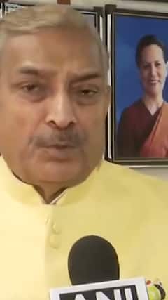 'अखिलेश यादव के सवालों का जवाब दे सरकार'- Pramod Tiwari | #abpnewsshorts