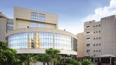 சென்னையைச் சேர்ந்த சட்டப் பல்கலைக்கழக மாணவி டெல்லியில் தற்கொலை - கடிதத்தில் இருந்தது என்ன?