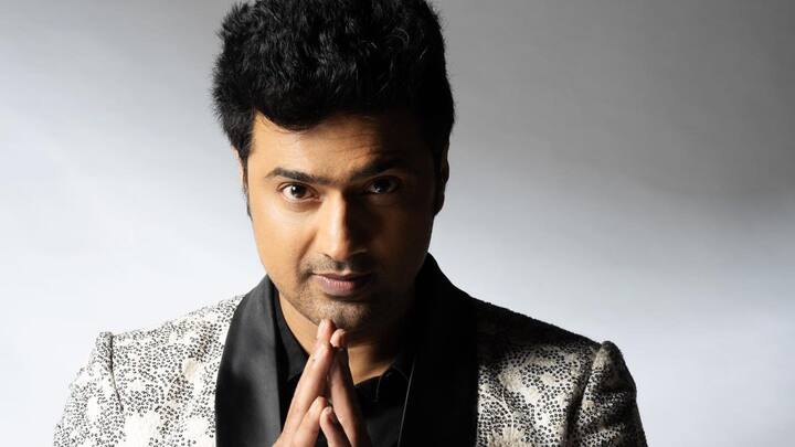 কিন্তু আরজি কর কাণ্ডের আবহে, কাঞ্চন মল্লিকের বক্তব্য বদলে দিল সব সমীকরণ। সাংবাদিকদের সামনে দেব বললেন, 'এই কাঞ্চন মল্লিকে আমি চিনি না' ঠিক কী ঘটেছিল? কী বলেছিলেন কাঞ্চন?