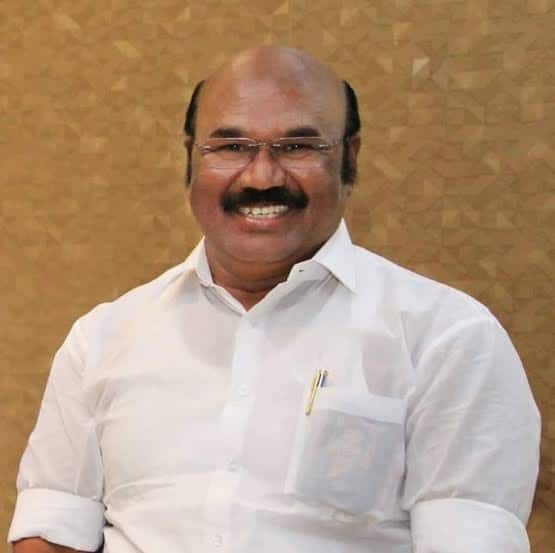 Jayakumar slams DMK govt for Vijay movie tickets Rs 2,000 - TNN நடிகர் விஜய் படத்தின் டிக்கெட் 2,000 ரூபாய் - திமுக அரசை கண்டித்த ஜெயக்குமார்