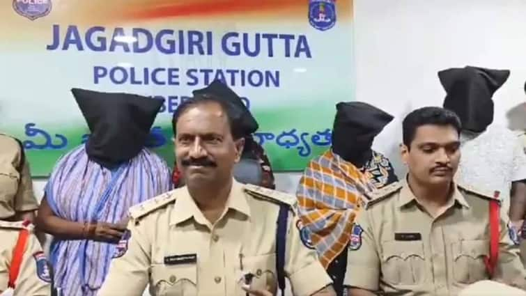 gang of female thieves arrested at hyderabad jagadgirigutta Jagadgirigutta Police : బంగారు దుకాణాల్లో చోరీలకు పాల్పడుతున్న మహిళా దొంగల ముఠా అరెస్ట్