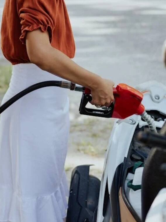 कच्चे तेल से कैसे बनाया जाता है पेट्रोल और डीजल?