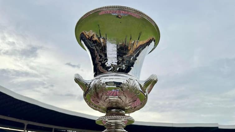 Duleep Trophy 2024 starting today 5 September with four teams know schedule squad venue and Live Streaming Duleep Trophy 2024: आज से होगी दिलीप ट्रॉफी की शुरुआत, शेड्यूल से लेकर लाइव स्ट्रीमिंग तक जानें सबकुछ