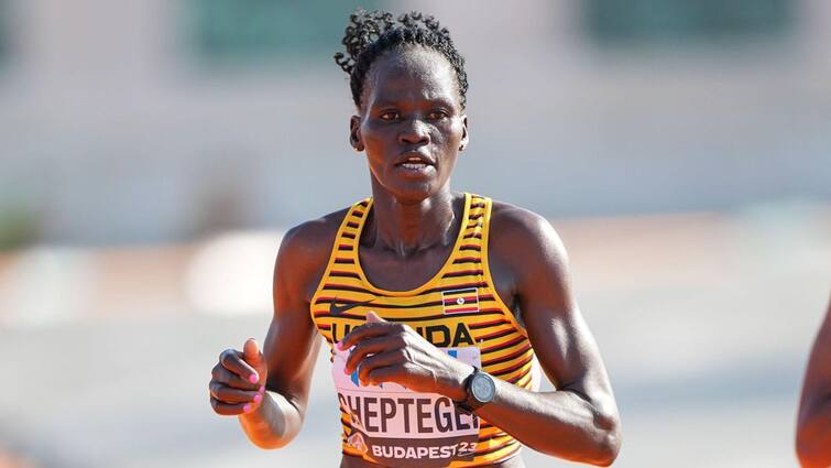 uganda olympic runner rebecca cheptegei death after boyfriend set in fire Ugandan Olympian Rebecca Death: ओलंपिक एथलीट को बॉयफ्रेंड ने पेट्रोल डालकर जलाया, दर्दनाक मौत, जानें क्या थी वजह