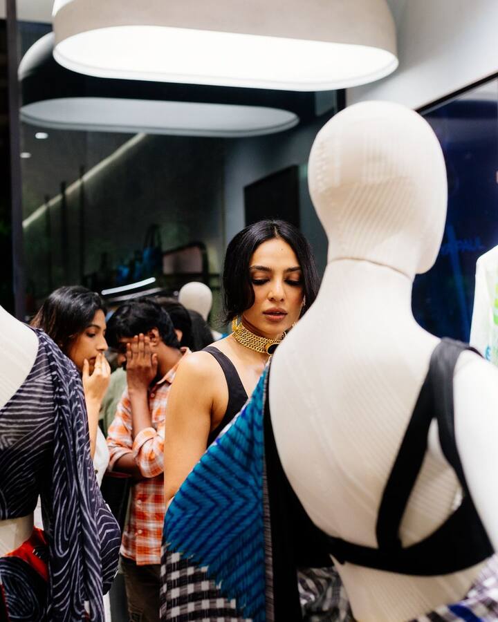 Sobhita Dhulipala captioned the photos, 