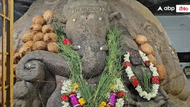 Ganesh Chaturthi 2024 Dasha Bhuja Ganapathi Temple at Rayadurgam in Anantapur District Ganesh Chaturthi 2024 Special: దశభుజ శ్రీ మహాగణపతి- ఒక్క ఆలయంలో ఎన్నో ప్రత్యేకతలు, ఎక్కడో కాదండోయ్