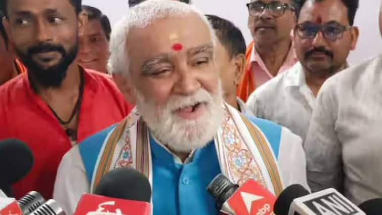 Bihar Former Union Minister Ashwini Choubey  expressed displeasure over not invited to program of Health Department Bihar Politics: कार्यक्रम में नहीं बुलाए जाने पर नाराज हुए अश्वनी चौबे, कहा- 'भारी कष्ट है, खैर...'