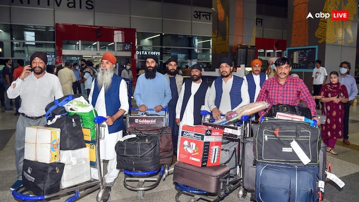 Afghan Sikhs resettled in Canada: कनाडा के कानून के मुताबिक, शरणार्थियों को वापस नहीं भेज सकता है, भले ही उनके पास उचित दस्तावेज न हों.