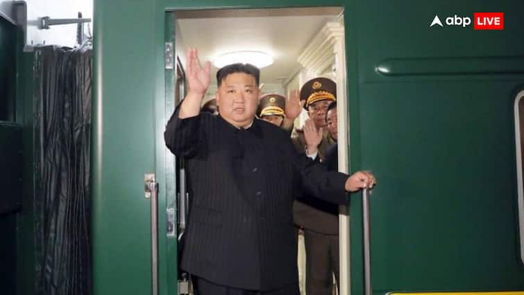 North Korean dictator Kim Jong's train is equipped with luxury facilities this train is called secret train चलते-फिरते महल से कम नहीं किम जोंग उन की ये सीक्रेट ट्रेन, यही है तानाशाह की पसंदीदा सवारी