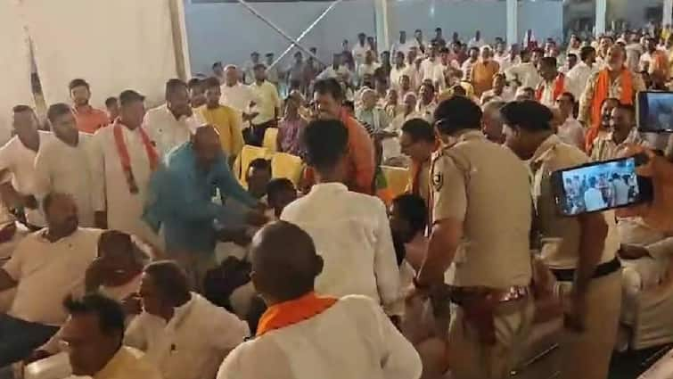 Bihar clashed between HAM and BJP workers over seating at JP Nadda event in Gaya ann Bihar News: गया में जेपी नड्डा के कार्यक्रम में बैठने के लिए बवाल, आपस में भिड़े हम और बीजेपी कार्यकर्ता