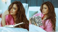 ગુલાબી શર્ટ...કજરારે નૈન, શ્વેતા તિવારીએ બેડરૂમમાંથી મનમોહક ચિત્રો શેર કર્યા, તેની શૈલીથી વધાર્યું ઇન્ટરનેટનું તાપમાન