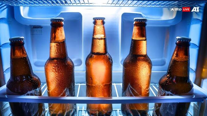 ਪਰ ਇਸ ਸਭ ਦੇ ਵਿਚਕਾਰ, ਕੀ ਤੁਸੀਂ ਜਾਣਦੇ ਹੋ ਕਿ ਵਾਈਨ ਵਰਗੀ ਟਰਾਂਸਪੇਰੈਂਟ ਬੋਤਲ ਵਿੱਚ ਬੀਅਰ ਕਿਉਂ ਨਹੀਂ ਆਉਂਦੀ? ਜੇਕਰ ਤੁਸੀਂ ਨਹੀਂ ਜਾਣਦੇ ਤਾਂ ਅਸੀਂ ਤੁਹਾਨੂੰ ਦੱਸਾਂਗੇ ਕਿ ਵਾਈਨ ਵਰਗੀ ਟਰਾਂਸਪੇਰੈਂਟ ਬੋਤਲ ਵਿੱਚ ਬੀਅਰ ਕਿਉਂ ਨਹੀਂ ਆਉਂਦੀ।