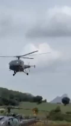 Telangana News: एयरफोर्स के विमान की खेत में हुई आपात लैंडिंग | ABP Shorts