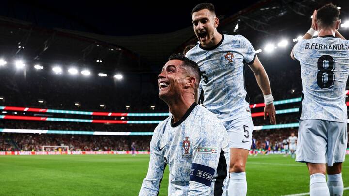 তবে বৃহস্পতিবার ম্যাচের ৩৪ মিনিটের মাথায় গোল করেন রোনাল্ডো। সব সমালোচনাও থামিয়ে দেন।