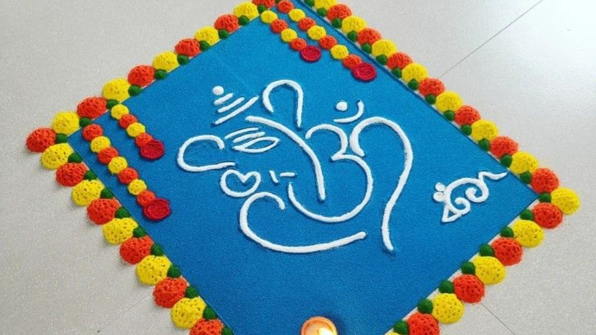 Vinayaka Chavithi Rangoli : వినాయక చవితి స్పెషల్ రంగోలి.. ఇలాంటి ముగ్గులు వేసి గణేషుడిని ఇంటికి పిలిచేయండి