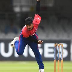 PHOTOS: 'जेल' की सैर कर चुके हैं ये मशहूर क्रिकेटर्स, जानें लिस्ट में कितने भारतीय शामिल