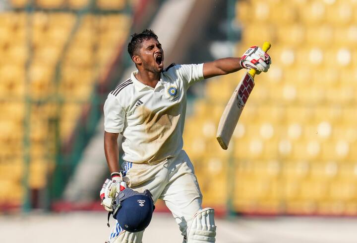 The previous record was held by Sachin Tendulkar, who scored 159 on his debut for West Zone against East Zone in 1991.