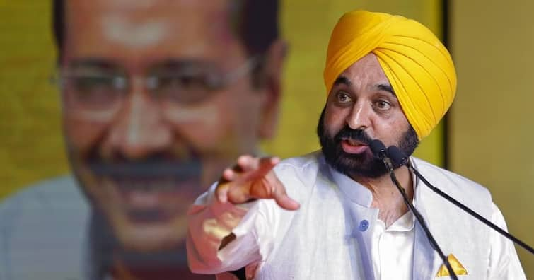 Bhagwant Singh Mann thanked the government for initiating the process to fill the backlog ETT 5994 vacancies ETT 5994 ਦੀ ਭਰਤੀ ਹੁਣ ਚੜ੍ਹੇਗੀ ਸਿਰੇ, ਬੈਕਲਾਗ ਯੂਨੀਅਨ ਨੇ ਮੰਤਰੀ ਨਾਲ ਕੀਤੀ ਮੁਲਾਕਾਤ, ਦਿੱਤਾ ਆਹ ਭਰੋਸਾ 