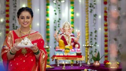 सध्या सर्वत्र गणेशउत्सवाचे वातावरण आहे. गणपती बाप्पांचे आगमन लवकरच होणार आहे. सोनी मराठी वाहिनीवरील सगळ्या मालिकांमध्येही गणपती बाप्पांचे आगमन होणार आहे.