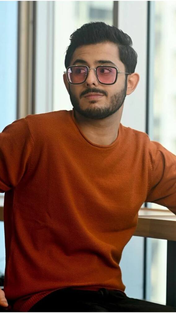 कैरी मिनाटी कहां का रहने वाला है, असली नाम क्या है और कितनी है महीने की कमाई?