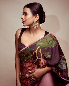 Hebah Patel: ఈ మధ్య ఎక్కువగా సంప్రదాయ వస్త్రధారణకే ఓటేస్తోన్న హెబ్బా పటేల్!