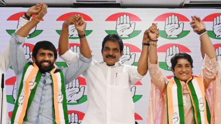 bajrang punia appointed as chairman of congress farmers wing just after joining indian national congress party Bajrang Punia Congress: कांग्रेस में आते ही बजरंग पूनिया के वारे न्यारे, पार्टी ने चेयरमैन पद देकर किया सम्मानित