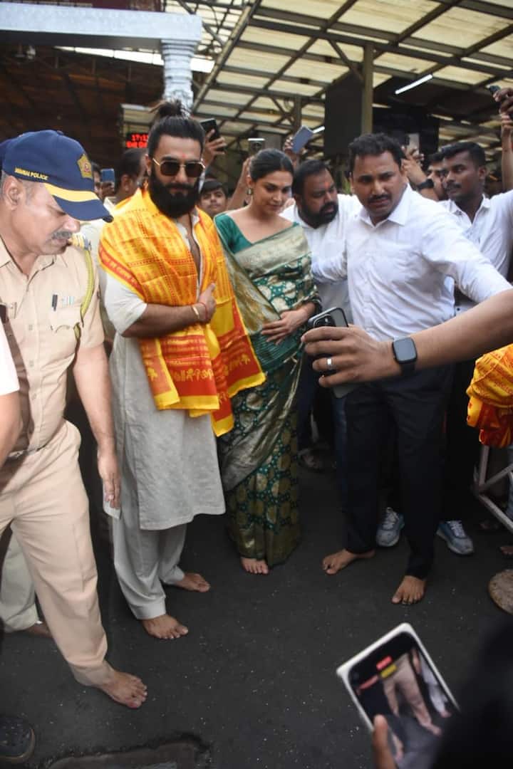 अभिनेत्री दीपिका पादुकोण ही लवकरच आई होणार आहे.