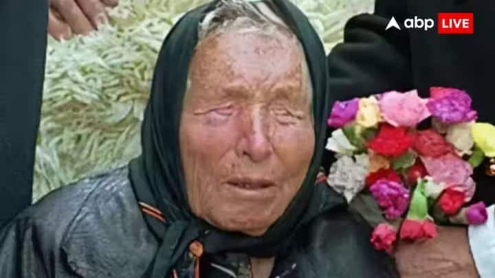 Baba Vanga Prediction's: बुल्गेरिया के नेत्रहीन भविष्यवक्ता बाबा वेंगा की भविष्यवाणी लोगों को डरा रही है. उन्होंने अगले साल यानी 2025 में भी दुनिया में तबाही की शुरुआत का जिक्र किया है.