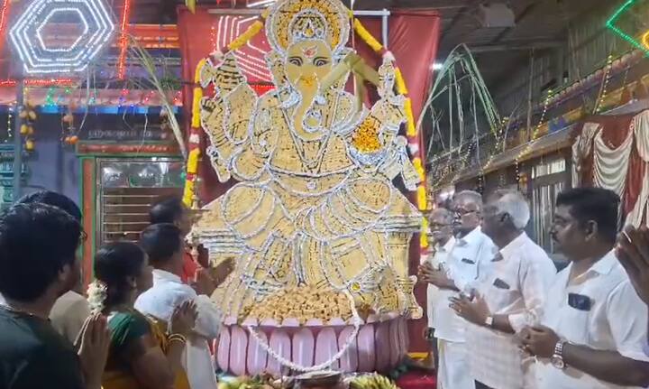 சென்னை அம்பத்தூர் அருகில் உள்ள வெங்கடபுரத்தில் உள்ள தண்டு மாரியம்மன் திருக்கோயில் வளாகத்தில் அமைந்துள்ள ஸ்ரீ ராஜகணபதி விநாயகர் சன்னதியில் விநாயகர் சதுர்த்தி முன்னிட்டு 500 கிலோ மைசூர் பாக்கில் விநாயகர் செய்யப்பட்டு சிலைக்கு சிறப்பு அர்ச்சனை மற்றும் ஆராதனைகள் நடைபெற்றன