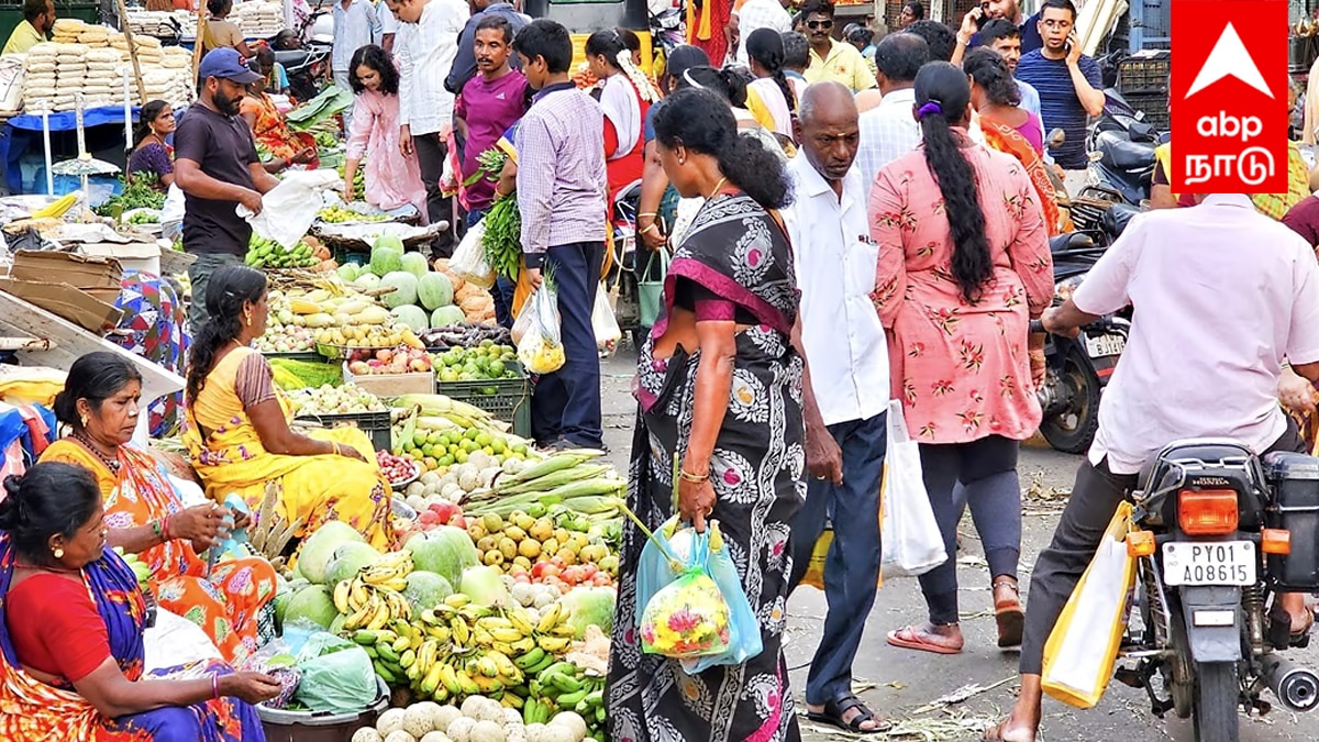 Vinayagar Chaturthi 2024: புதுவை ஸ்ரீமணக்குள விநாயகர் கோயிலில் சதுர்த்தி விழா! நீண்ட வரிசையில் பக்தர்கள் சாமி தரிசனம்