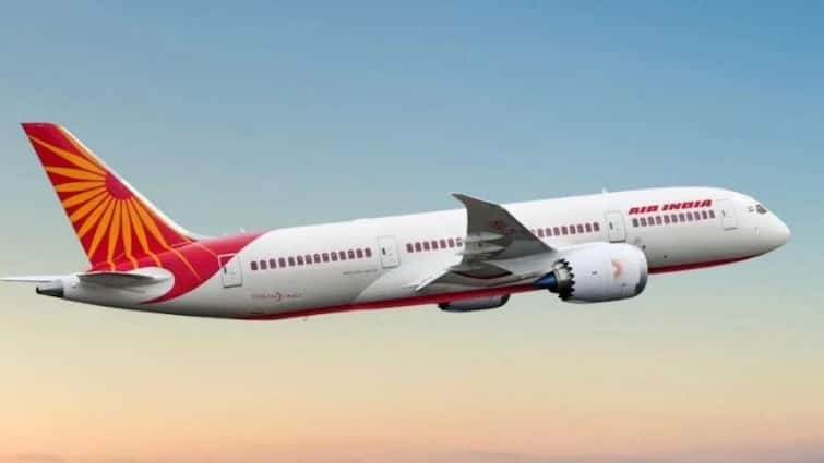 If you are going to travel on an Air India flight attention important announcement for those going abroad Air India ਦੀ ਫਲਾਈਟ ਉਤੇ ਸਫਰ ਕਰਨ ਜਾ ਰਹੇ ਹੋ ਤਾਂ ਧਿਆਨ ਦਿਓ, ਵਿਦੇਸ਼ ਜਾਣ ਵਾਲਿਆਂ ਲਈ ਅਹਿਮ ਐਲਾਨ