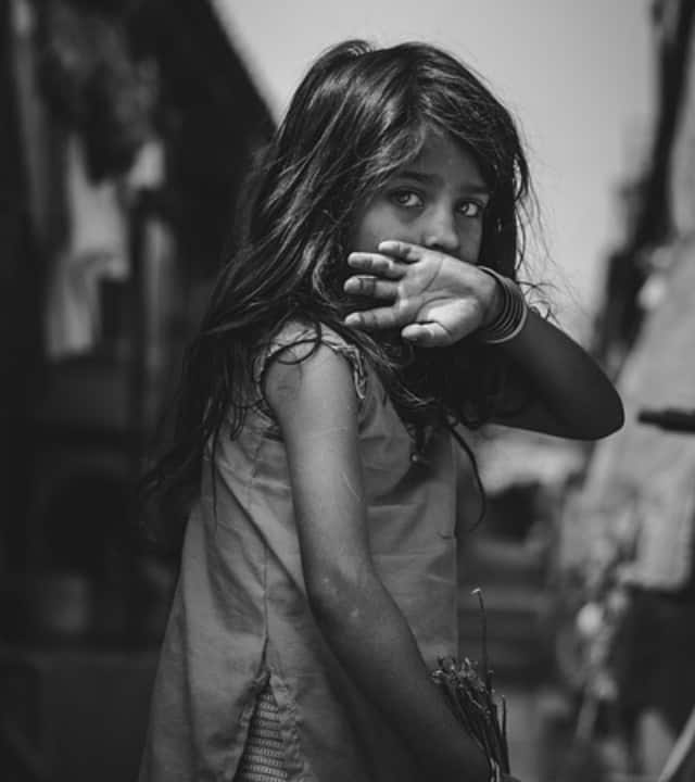 बेंच ने कहा, 'जब अदालत किसी नाबालिग के संबंध में बंदी प्रत्यक्षीकरण के मुद्दे पर विचार करती है, तो वह बच्चे को चल संपत्ति नहीं मान सकती है और कस्टडी में व्यवधान के बच्चे पर पड़ने वाले प्रभाव पर विचार किए बिना कस्टडी नहीं सौप सकती है.'