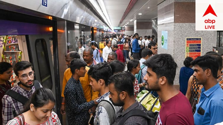 modified metro timming from howrah maidan to esplanade get to know full story Kolkata Metro: হাওড়া ময়দান-এসপ্লানেড রুটের সময়সূচিতে বদল, সোশ্য়াল মিডিয়ায় বিজ্ঞপ্তি মেট্রো রেলের