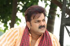 'He Used My Name': Jyoti Singh Breaks Down Outside Pawan Singh’s Home As Police Bar Entry