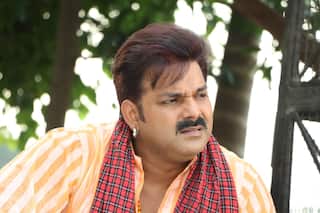 'He Used My Name': Jyoti Singh Breaks Down Outside Pawan Singh’s Home As Police Bar Entry