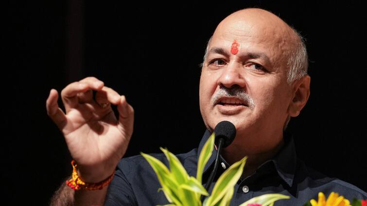 Delhi Deputy CM Manish Sisodia remarks on Waqf Board Chairman Amanatullah Khan Arrest AAP BJP ANN 'बीजेपी साम-दाम और दंड-भेद की...', अमानतुल्लाह खान की गिरफ्तारी पर भड़के मनीष सिसोदिया