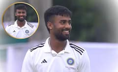 DULEEP TROPHY 2024: પિતાનું સપનું હતું કે તેમનો પુત્ર બેટ્સમેન બને, પરંતુ હવે ઘાતક સ્પિન બોલિંગ કરી સ્ટમ્પને ઉખાડી નાખે છે