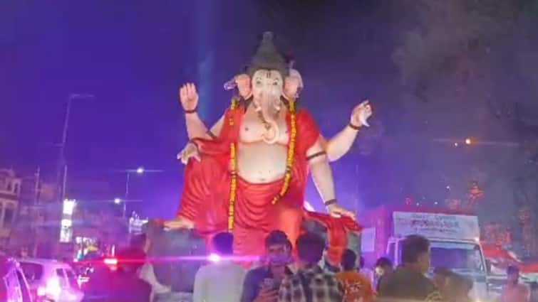 Ganesh Festival 2024 Devotees gathered at Chintaman Temple in Sehore MP Police ANN सीहोर के चिंतामन मंदिर में गणपति बप्पा के उत्सव की धूम! भक्तों का उमड़ा सैलाब