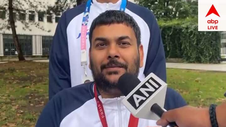 প্যারালিম্পিক্সে এফ 51 ক্লাব থ্রো ইভেন্টে সোনা জিতেছিলেন ধরমবীর। একই ইভেন্টে রুপো পেয়েছেন ভারতের প্রণব সুরমা।