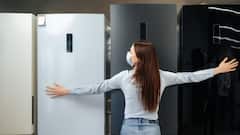 Refrigerator Smell: ফ্রিজের দুর্গন্ধ দূর হবে সহজেই, হাতের কাছেই রয়েছে ঘরোয়া উপায়