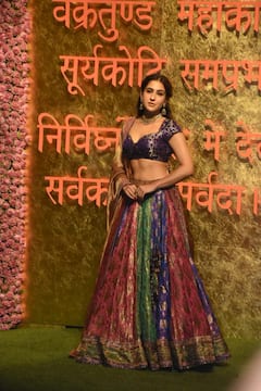 Ambani Ganesh Chaturthi Celebration: అందాల భామలు అందరూ ఒకచోట చేరితే... అంబానీ ఇంట వేడుక చూడటానికి రెండు కళ్లు చాలవు అంతే