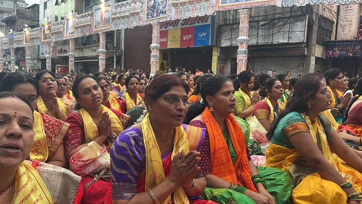 श्रीमंत दगडूशेठ हलवाई सार्वजनिक गणपती ट्रस्ट, सुवर्णयुग तरुण मंडळा च्यावतीने उत्सवाच्या 132 व्या वर्षी या उपक्रमाचे आयोजन करण्यात आले होते.