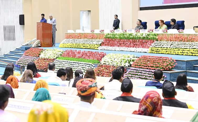 VP Jagdeep Dhankhar NEP is a game-changer states that have not adopted should rethink NEP: புதிய கல்விக் கொள்கையை ஏற்காத மாநிலங்கள்: குடியரசு துணை தலைவர் தெரிவித்த கருத்து என்ன?