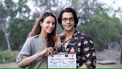 ये फिल्म भी 11 अक्टूबर को रिलीज होकर ‘जिगरा’ के साथ टकराएगी. वहीं ‘स्त्री 2’ की सक्सेस के बाद राजकुमार को एक बार फिर पर्दे पर देखने के लिए फैंस भी काफी बेकरार है..