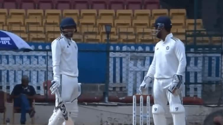 Kha Le Maa Kasam Nahi Lega Rishabh Pant Kuldeep Yadav Share Hilarious Moment During Duleep Trophy 2024 WATCH India A Vs India B M Chinnaswamy Stadium Bengaluru 'Kha Le Maa Kasam Nahi Lega': Rishabh Pant, Kuldeep Yadav Share Hilarious Moment During Duleep Trophy 2024 | WATCH